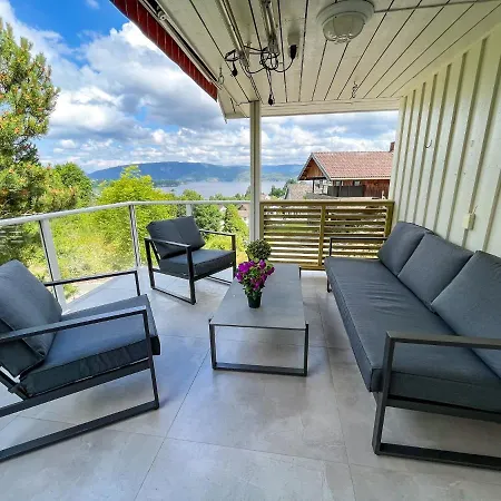 Med Flott Uteplass * Ulefoss