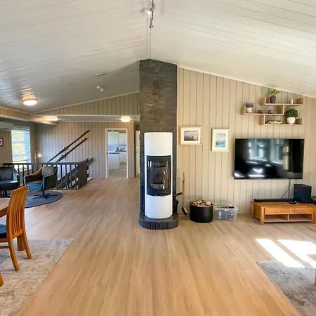 Appartement Med Flott Uteplass *