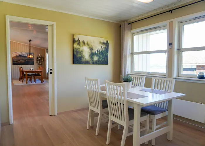 Apartament Med Flott Uteplass