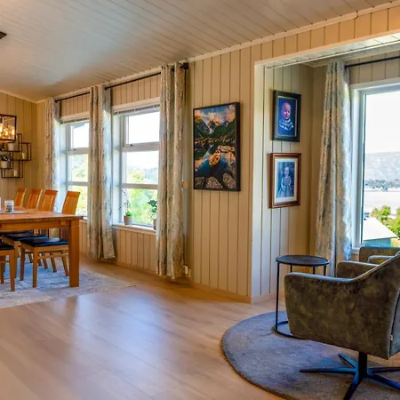 Med Flott Uteplass Apartament